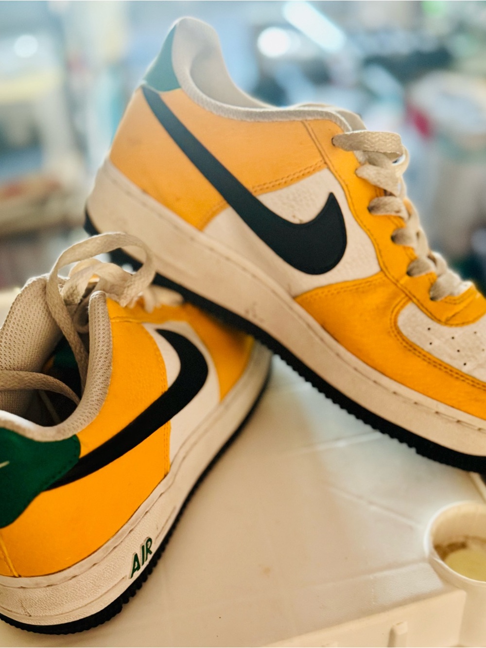 Nike Kids Yellow, White & Black Low-Top Sneakers with Green Heel Accent